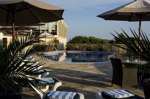 Saint-Laurent Royaume-Uni code promo hôtel booking.com