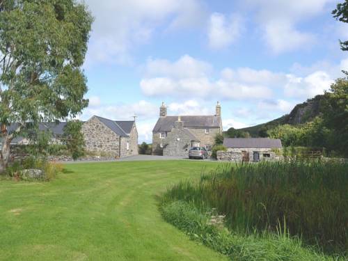 Dinas United Kingdom England Promo Code Booking.com