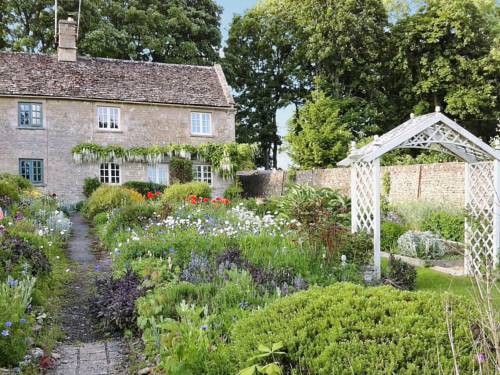 Ablington United Kingdom England Promo Code Booking.com