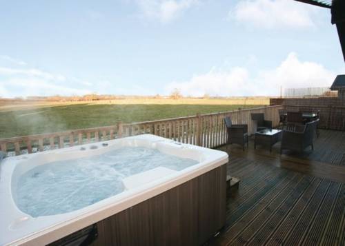 Raywell Cottingham United Kingdom England Promo Code Booking.com
