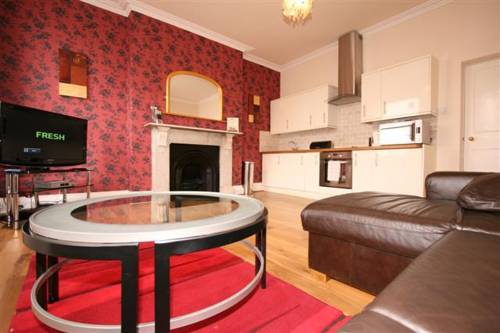 Cheltenham Reino Unido codigo de promocion Booking.com