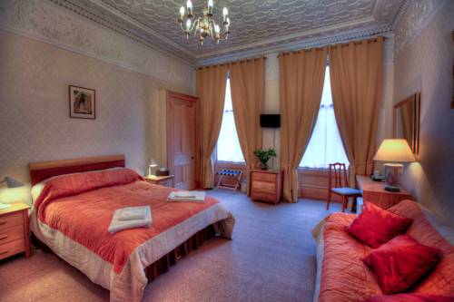 Edimburgo Reino Unido codigo de promocion Booking.com